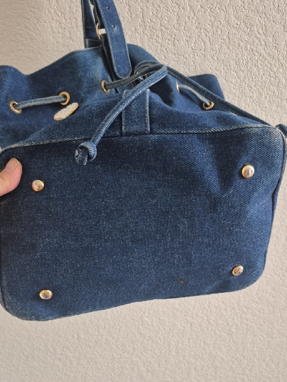 Sepcoeur Paris Denim Bucket Drawstring Bucket Bag with Heart Studs - Blue - Picture 3 of 15